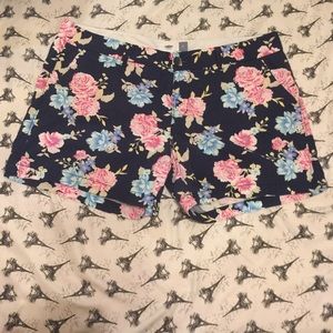 Old navy shorts